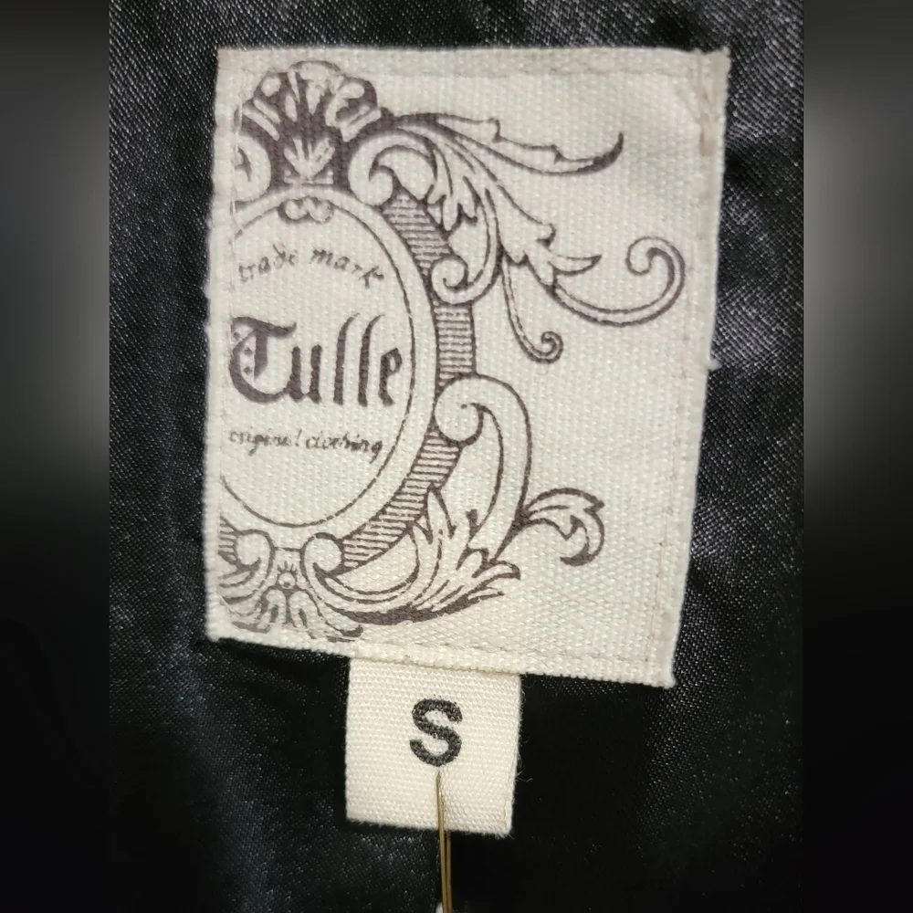 Velvety soft leopard faux fur 🐾 - Picture 4 of 5